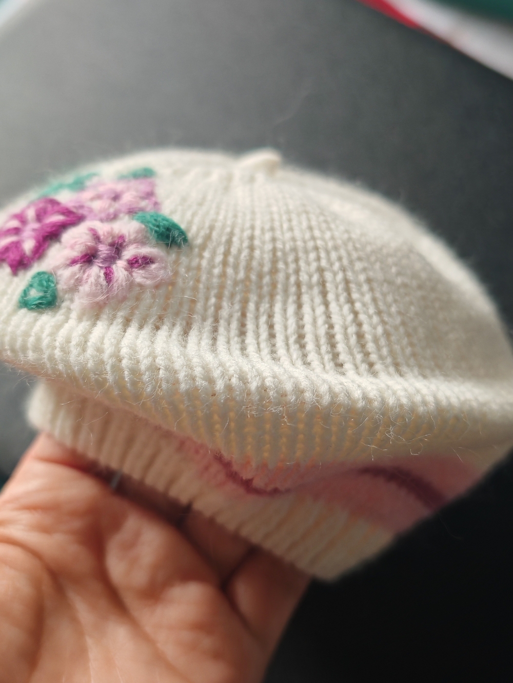 5/25 Kids Floral Knit Beret - Cream with Pink & Green Embroidery